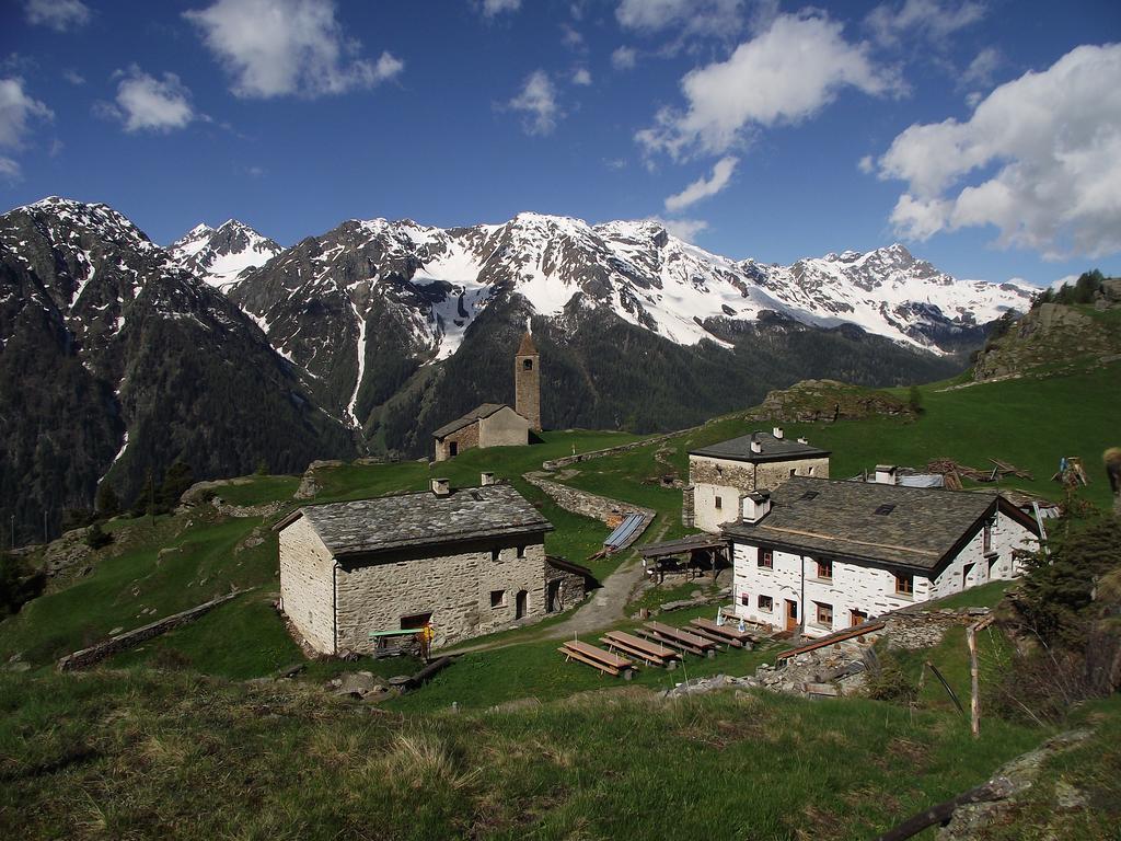 Rifugio Alpe San Romerio Brusio Zewnętrze zdjęcie